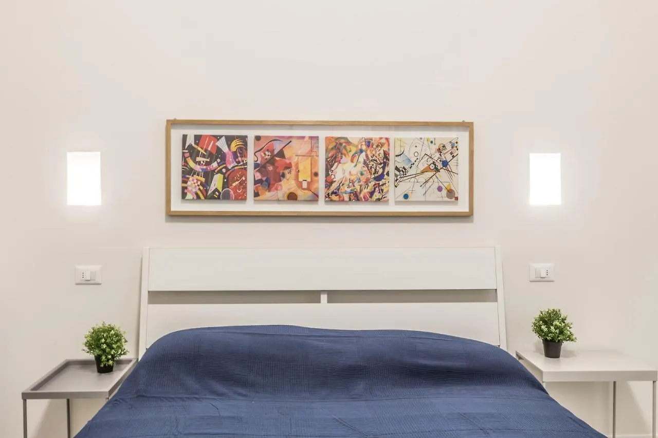 Marilyn The Place Apartments Bologna 0*,