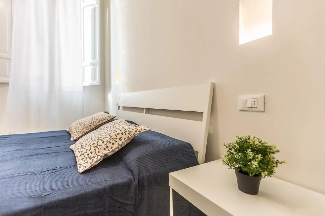 Marilyn The Place Apartments Bologna Italy